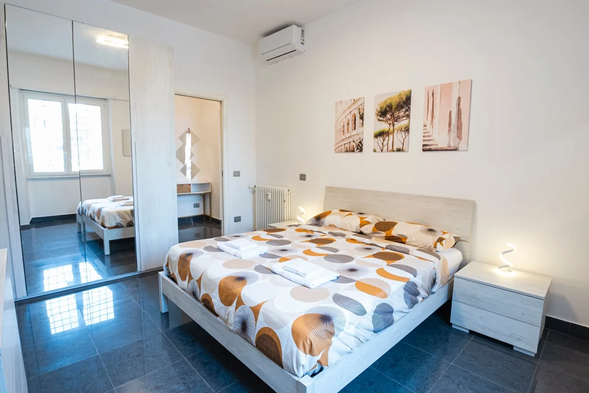 Master bedroom · Bright and quiet